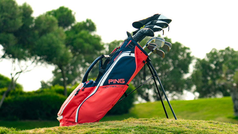 a-ping-hoofer-lite-golf-bag
