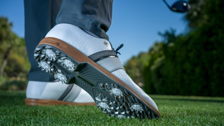 a-golfer-wearing-footjoy-shoes