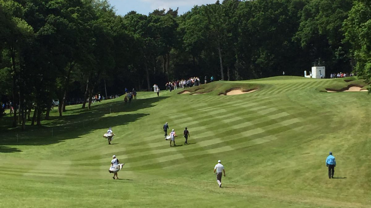 a-fairway-at-wentworth-golf-club