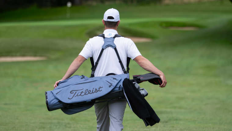 titleist-players-4-stadry-golf-bag