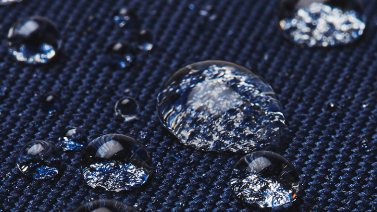 raindrops-on-a-waterproof-golf-jacket