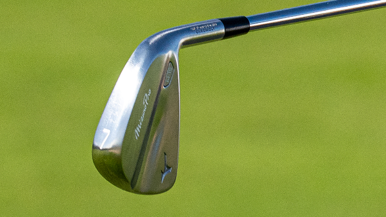 mizuno-pro-m-15-iron-clubhead