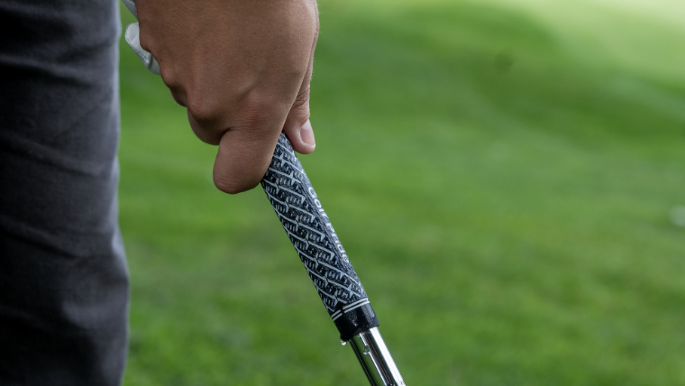 Perfect grip in wet weather with Z-Grip