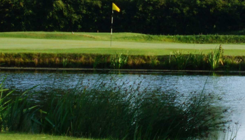 Par 3 Academy Course