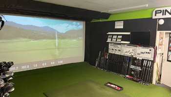 TrackMan Indoor Swing Studio